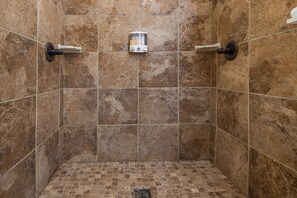 Habitació doble estàndard, bany privat (Room Four) | Bany