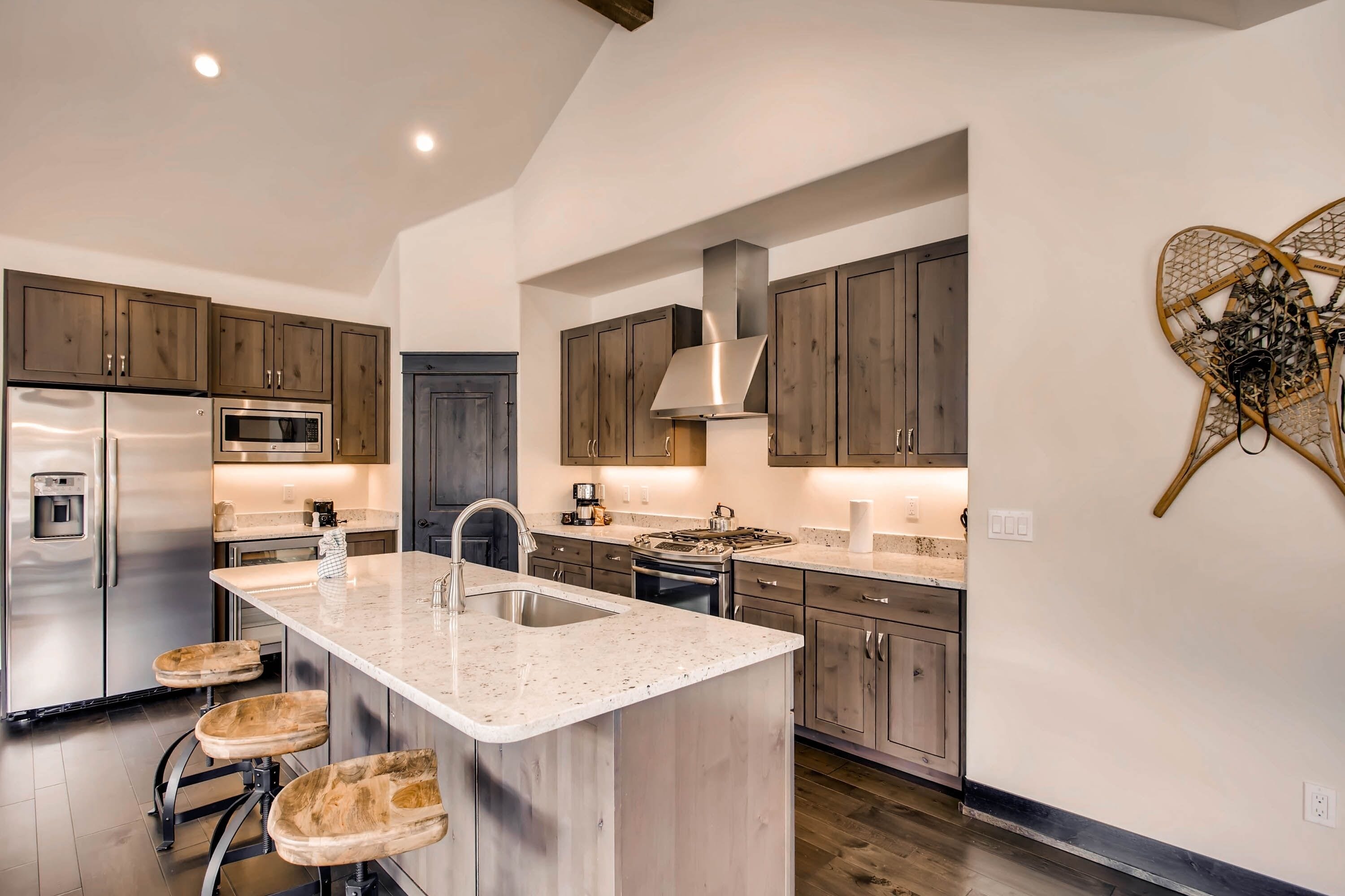 Townhome, 3 Bedrooms | Private kitchen