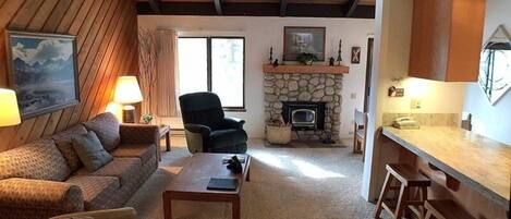 Apartment, 2 Schlafzimmer | Wohnbereich