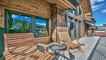 Bloc d'apartaments, 3 dormitoris | Balcó
