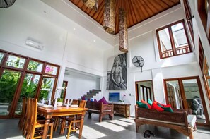Presidential Villa, 3 Bedrooms, Private Bathroom | Living area | Flat-screen TV - Villa Khaleesi (Seminyak)