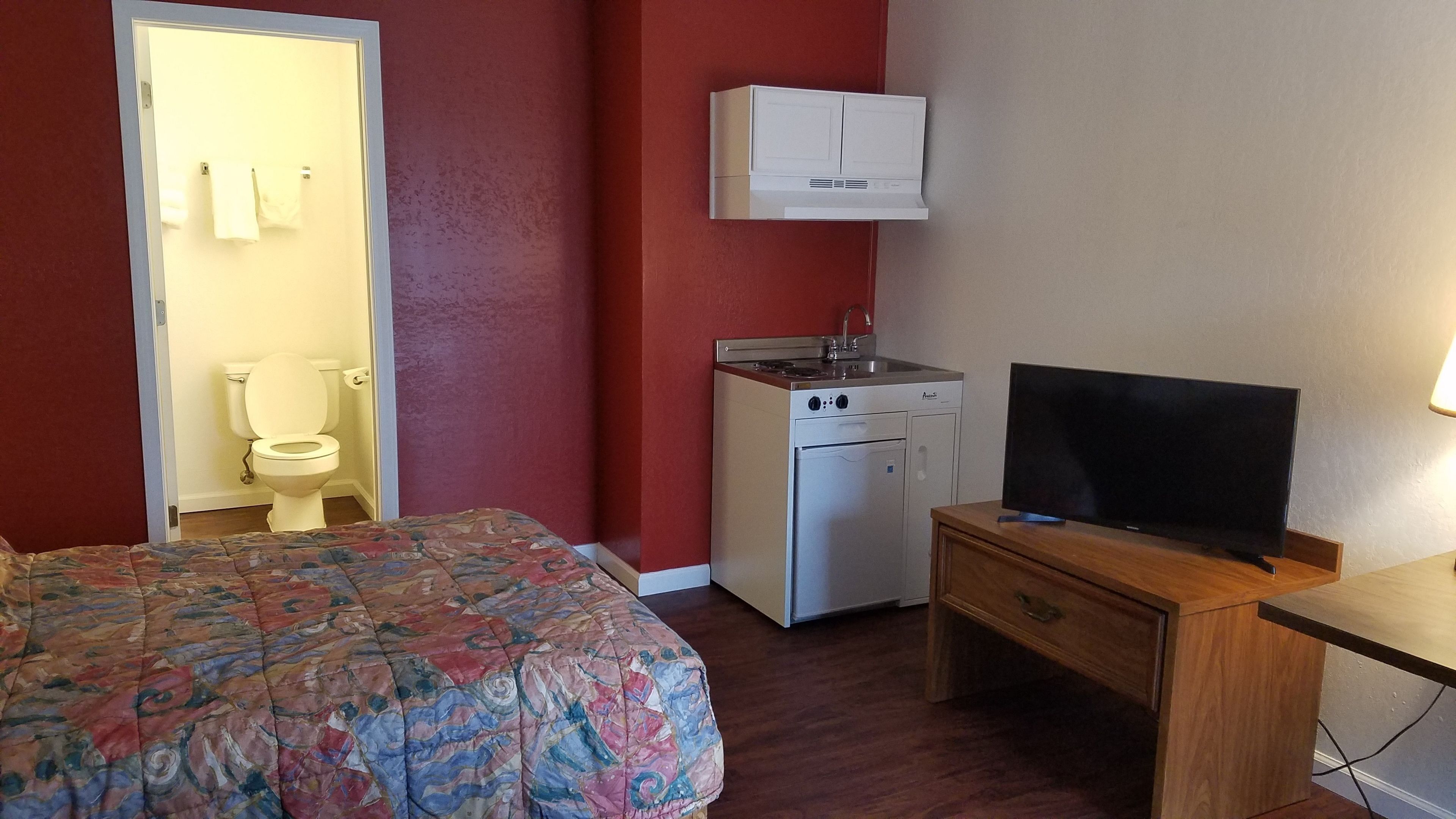 Ropa de cama de alta calidad, escritorio, wifi gratis y ropa de cama 