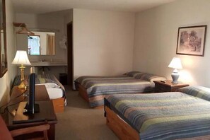 Ropa de cama de alta calidad, escritorio, wifi gratis y ropa de cama 