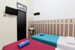 Standard Double Room | Desk, laptop workspace, rollaway beds, free WiFi - Monica Hotel Yogyakarta (Yogyakarta)