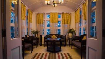 Presidential Suite, 2 Bedrooms | 1 bedroom, individually decorated, individually furnished, desk