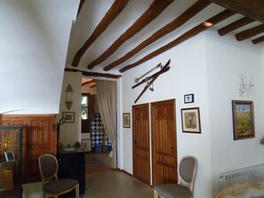 Hallway - Casa Rural El Gaiter (Aguaviva)