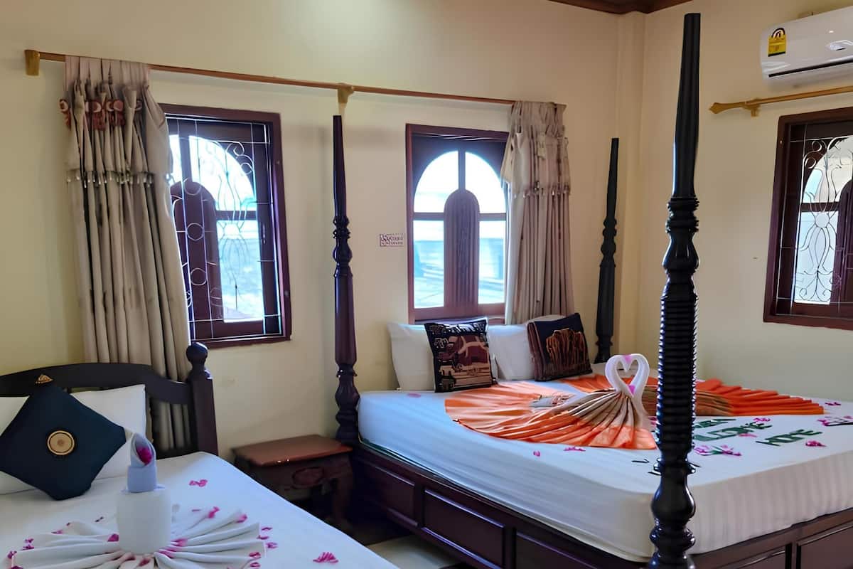 Deluxe Family room | Free WiFi