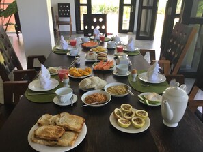Free daily continental breakfast  - Sath Villa Naadi Ayurveda Resort (Beruwala)