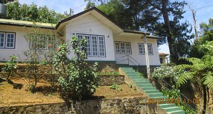 Lake Crown Holiday Home