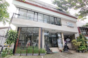 Fachada da propriedade