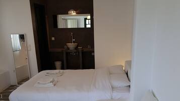 Suite, 1 Queen Bed | 1 bedroom, premium bedding, minibar, individually decorated