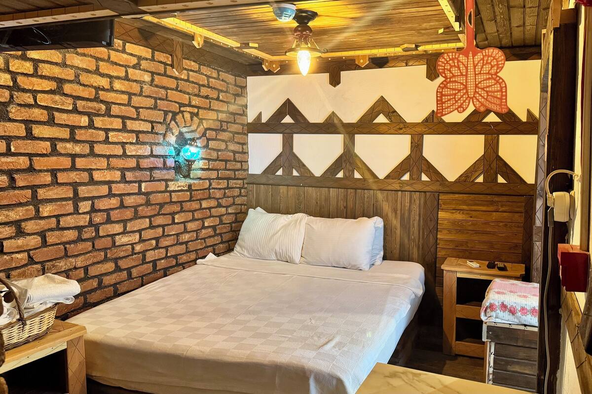 Zeytin Oda | Ropa de cama de alta calidad y wifi gratis