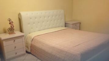 Chambre Double, salle de bains privée