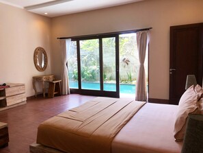 4 bedrooms, individually furnished, free WiFi, bed sheets - Nuansa Kori House 4 Bedrooms Jimbaran (Nusa Dua)