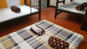 Apartment, 4 Bedrooms - Unit 8 4BR Zara Myshka Apartelle (Baguio)