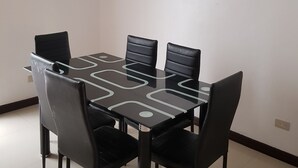 Apartment, 4 Bedrooms | In-room dining - Unit 8 4BR Zara Myshka Apartelle (Baguio)