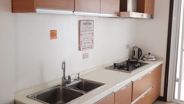 Apartment, 4 Bedrooms | Private kitchenette - Unit 8 4BR Zara Myshka Apartelle (Baguio)