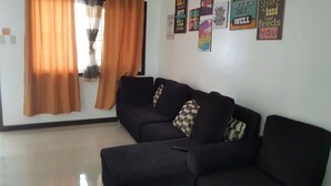 Apartment, 4 Bedrooms | Living room - Unit 8 4BR Zara Myshka Apartelle (Baguio)