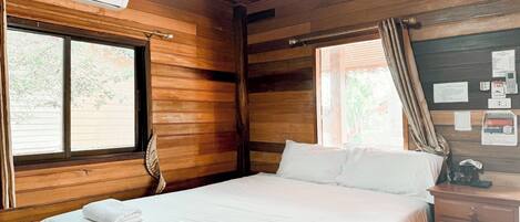 Deluxe-rum | Gratis wi-fi och sÀngklÀder