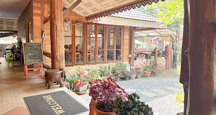 The Northern View Hotel