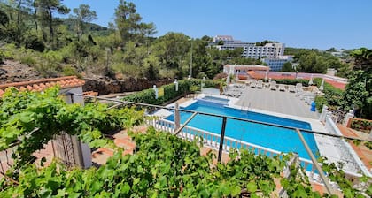 Granada Apartments Ibiza