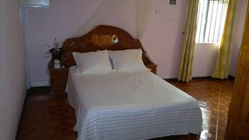 Villa Confort, plusieurs chambres | 7 chambres, coffres-forts dans les chambres, décoration personnalisée