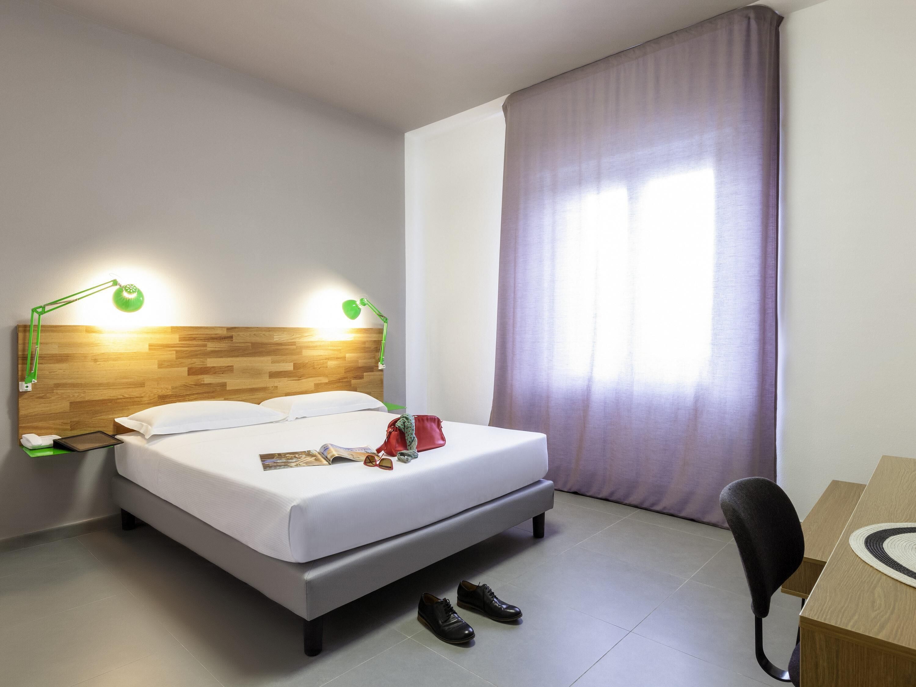 Standard Room, 1 Double Bed | Premium bedding, desk, laptop workspace, soundproofing