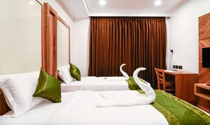 Deluxe Room | Desk, iron/ironing board, free WiFi - Treebo Vinayak Inn (Coimbatore)