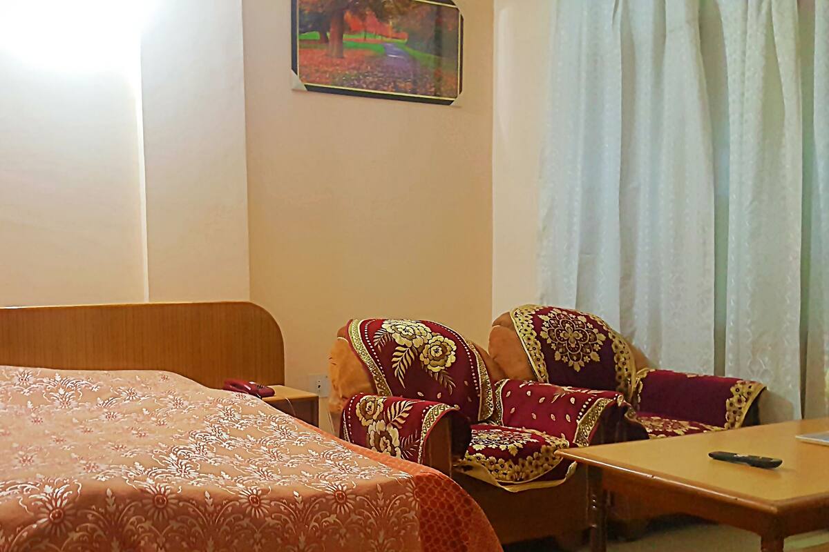 Basic Suite, 1 Double Bed | Premium bedding, pillowtop beds, individually decorated
