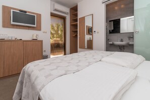 Soundproofing, free WiFi, bed sheets - Villa Lucica Trogir (Trogir)