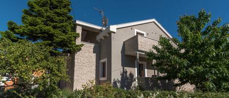 Fachada del alojamiento