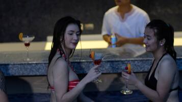 Poolside bar