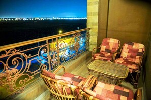 Grand Apartment, 3 Bedrooms | Balcony - Apartment near Airport road (Cairo)
