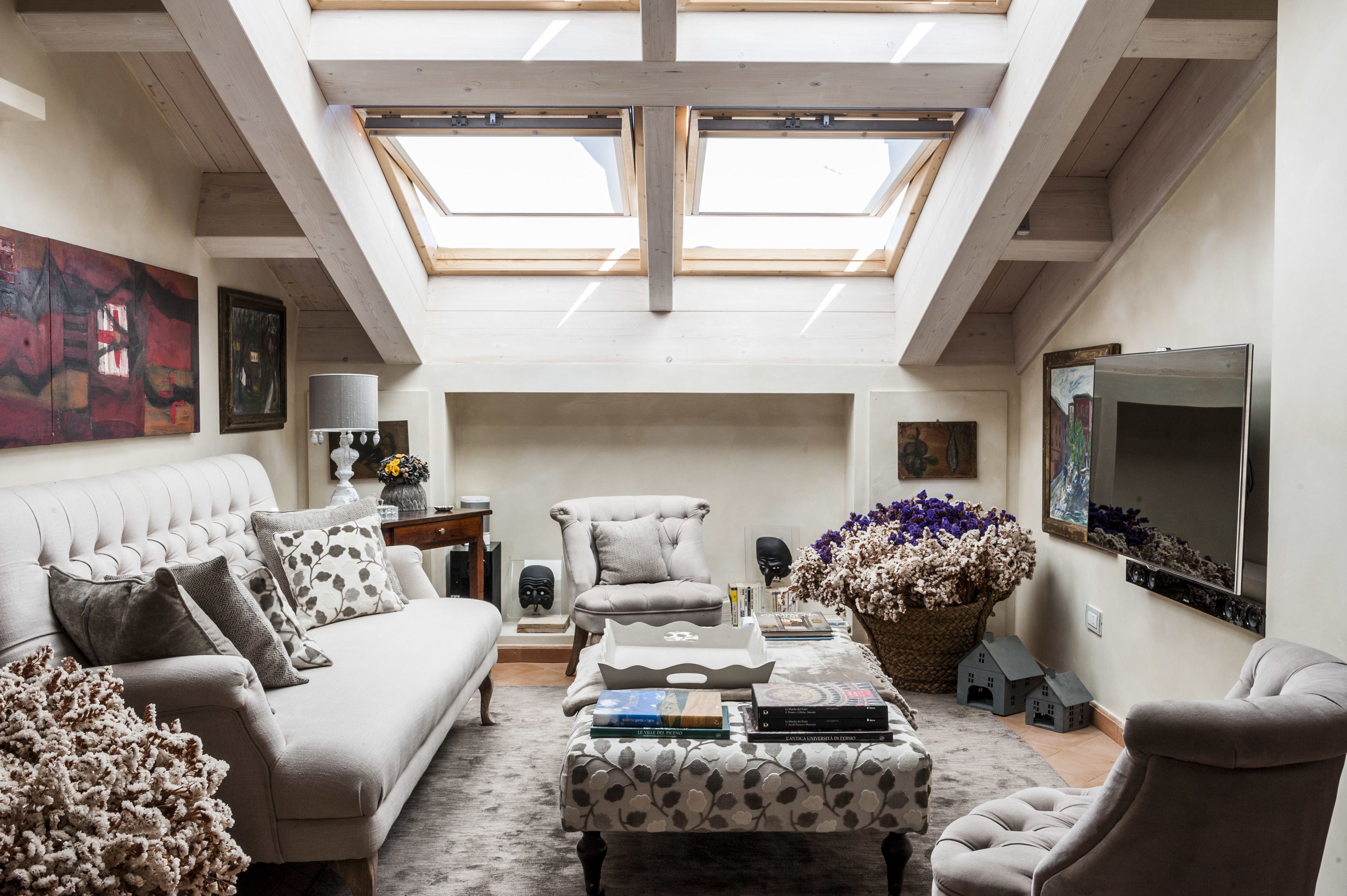 Nhà Duplex Cao cấp, 3 phòng ngủ, 2 phòng tắm, quang cảnh thung lũng | Phòng khách | TV màn hình phẳng, các kênh phim phải trả tiền 