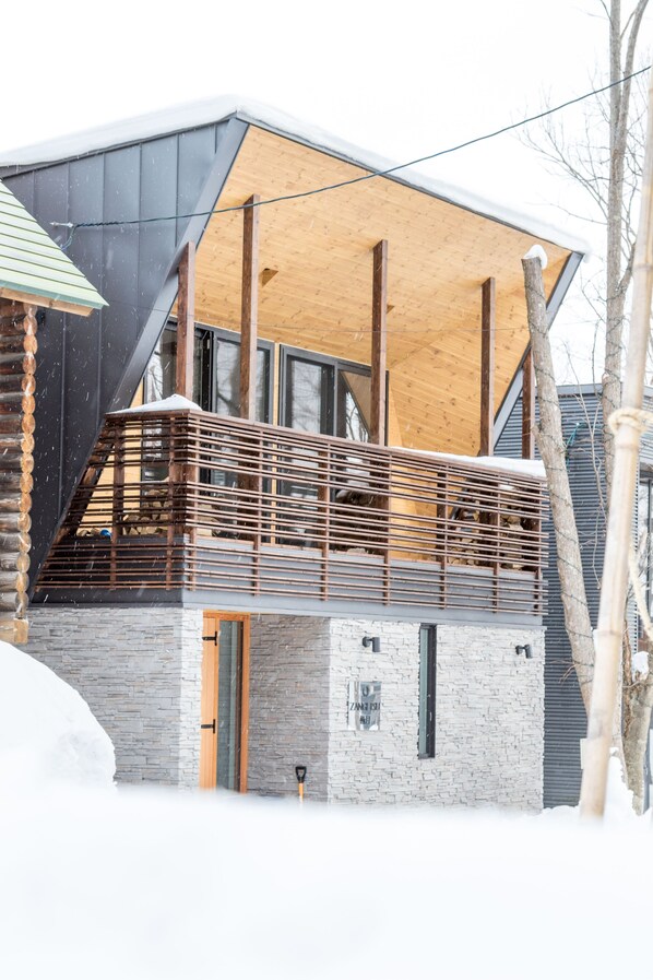 Exterior - Zangetsu (Kutchan)