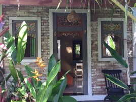 平房 | 客房内保险箱、隔音、熨斗/熨衣板、折叠床/加床（额外收费）