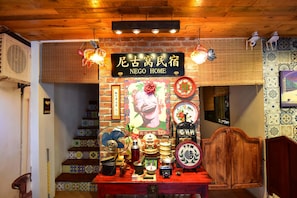 Interior detail - Nego Home Ancient Hotel (Bangkok)