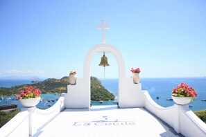 Exterior - La Cecile Hotel and Cafe Komodo (Labuan Bajo)