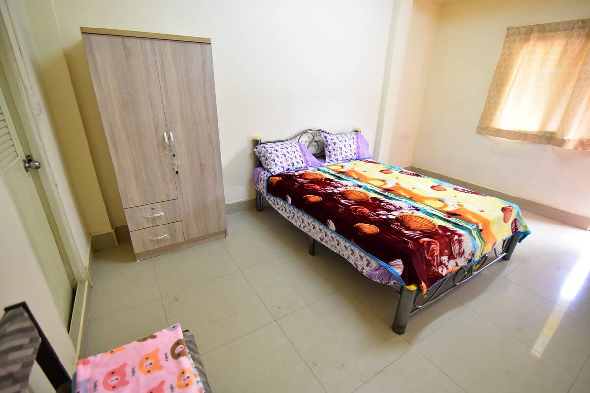Standard Double Room | In-room safe, WiFi (free)