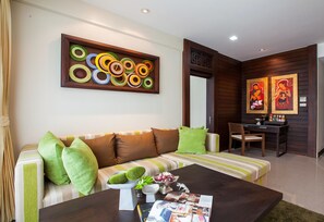 Victoria Suite | Living area - Huern Na Na Boutique Hotel (Phrae)