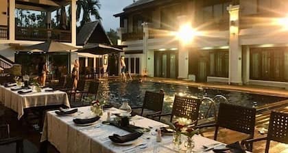 Huern Na Na Boutique Hotel