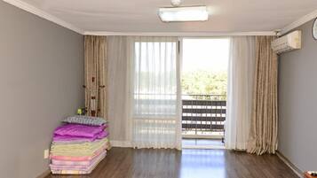 Room (17 PY, Randomly assign upon check in) | Free WiFi