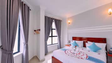 Deluxe Double Room with Balcony | Minibar, desk, free WiFi