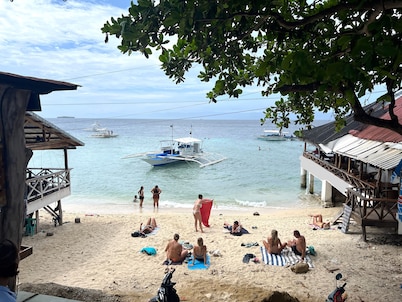 Neptune Diving Resort Moalboal