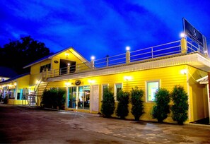 Exterior - Raiwin Buri Resort (Phrae)