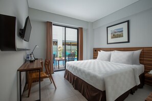 Enkeltrom – deluxe | Sengetøy av topp kvalitet, minibar, safe på rommet og skrivebord