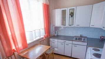 Apartment, 1 Schlafzimmer | Eigene Küche | Kühlschrank, Mikrowelle, Ofen, Herdplatte