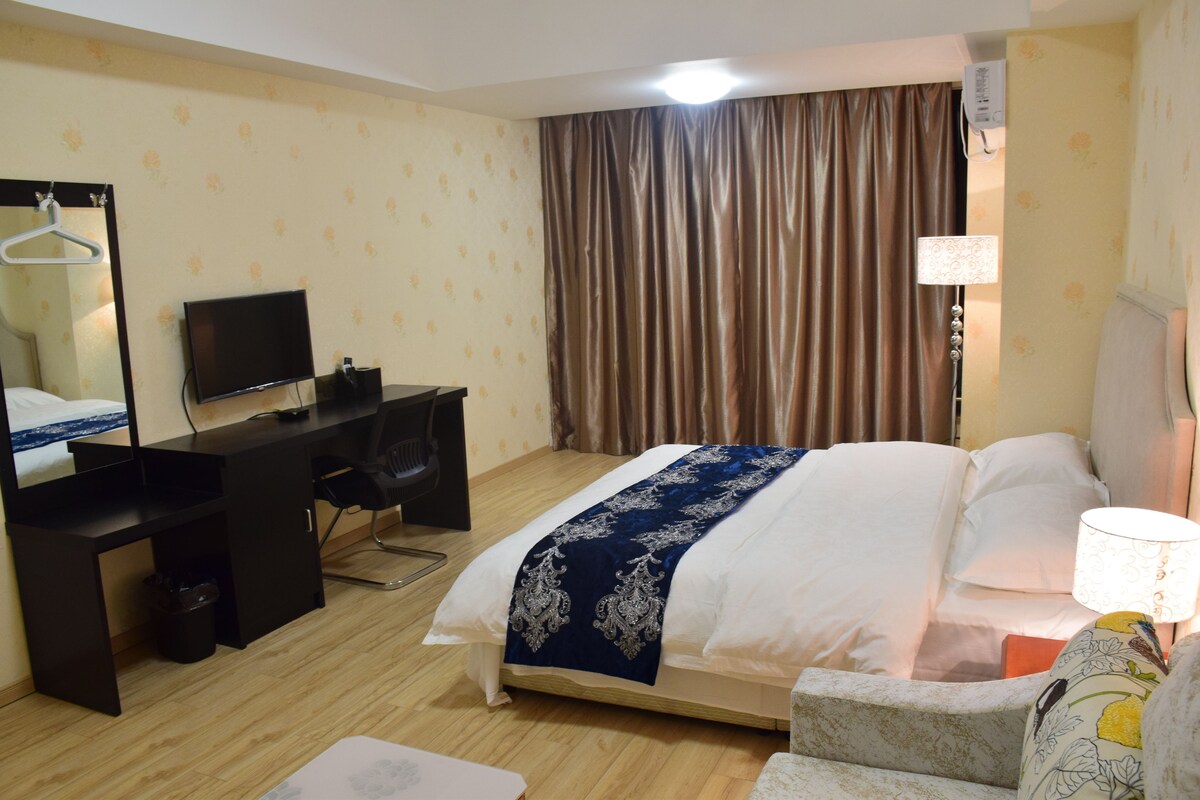 Superior Double Room | Desk, free WiFi