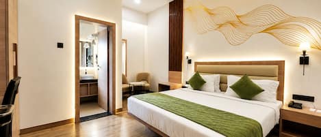 Kahden hengen club-huone, 1 parisänky | Minibaari, tallelokero huoneessa, äänieristys, silitysrauta/-lauta