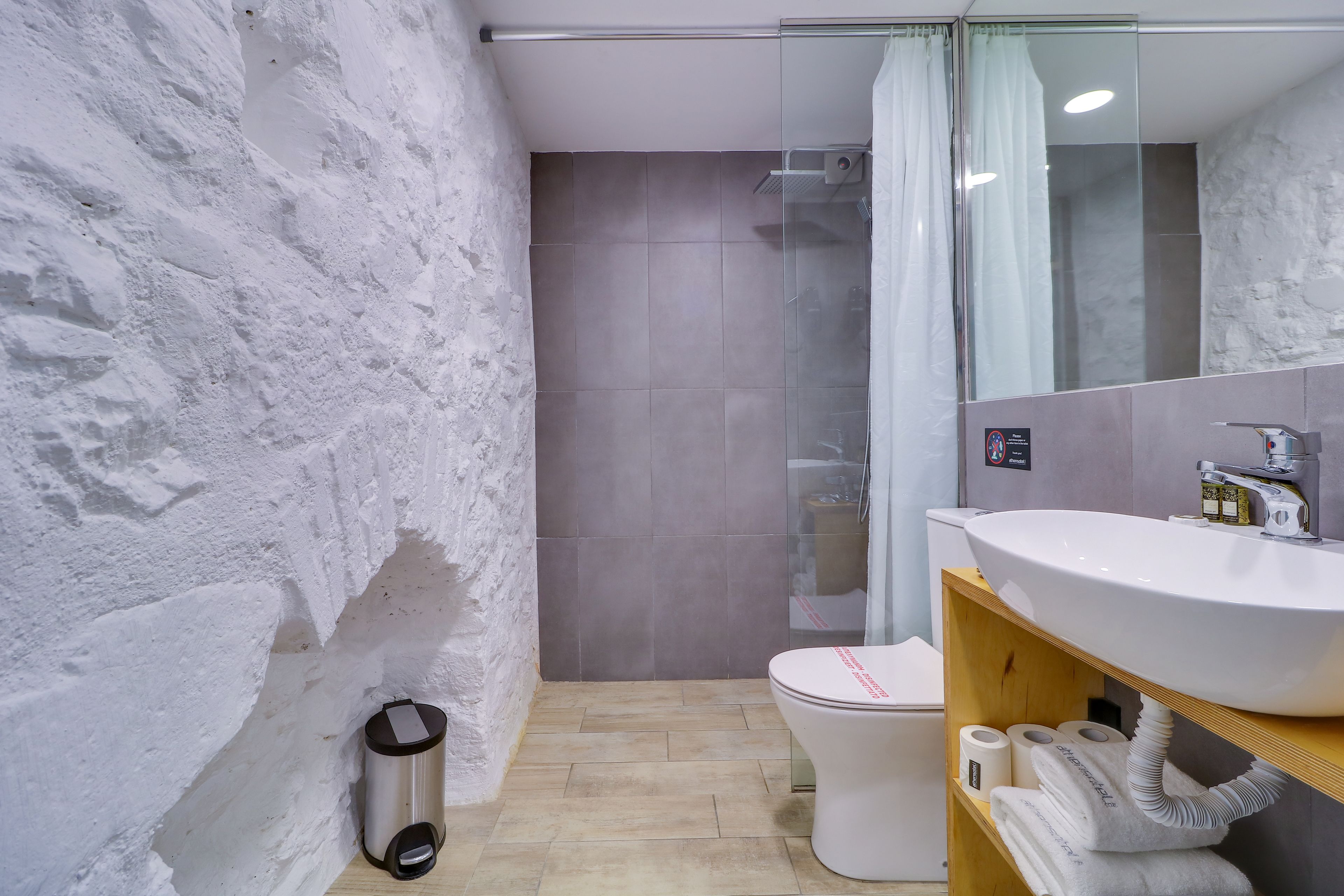 street level superior loft | bathroom | shower, rainfall showerhead, free toiletries, hair dryer